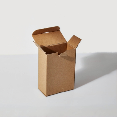 Geri dönüştürülebilir Özel Kraft Kağıt İki Tuck End Paketleme Nakliye için Gürültülü Kutusu
