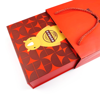 Çocuk Karton Ürünler Kutu Paketleme Kurumsal Hediye Kutusu Çanta Seti ile Bitirme Altın/Gümüş Sıcak Damgalama/UV Noktası/Embossing