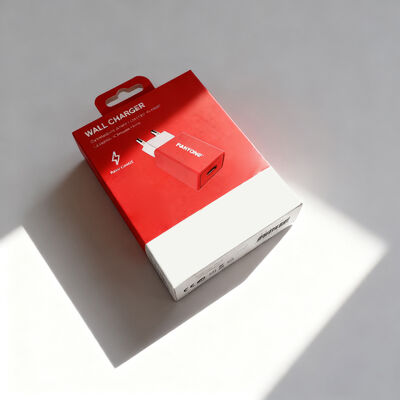 Tekrar kullanılabilir çevre dostu ambalajlı USB adaptörü için özel renkli UV Kağıt Duvar Şarj Kutu